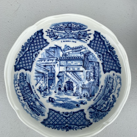 Fair Winds Dishes set: 1 serving, 7 dinner, 1 salad, 4 small bowls, 4 smaller bo - Picture 6 of 6